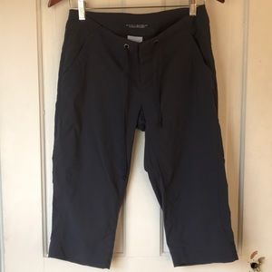 Columbia cropped hiking pants